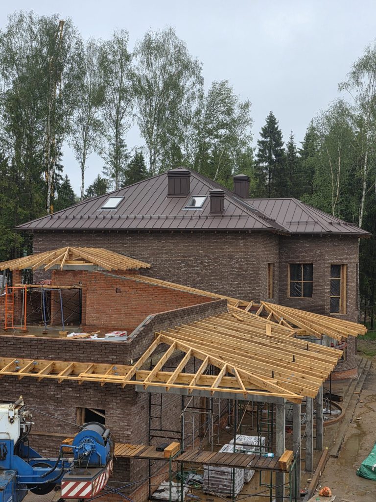 Строительство кровли Истра